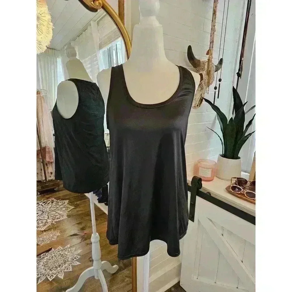 Gap Women's Size M Black Sleeveless Tank